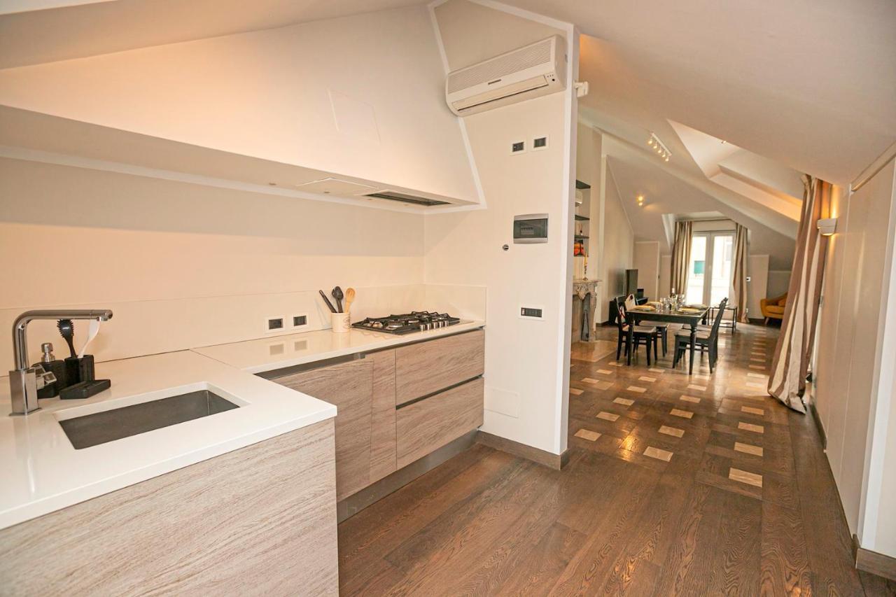 Ferienwohnung Real Italian Estate - Penthouse Genua Exterior foto