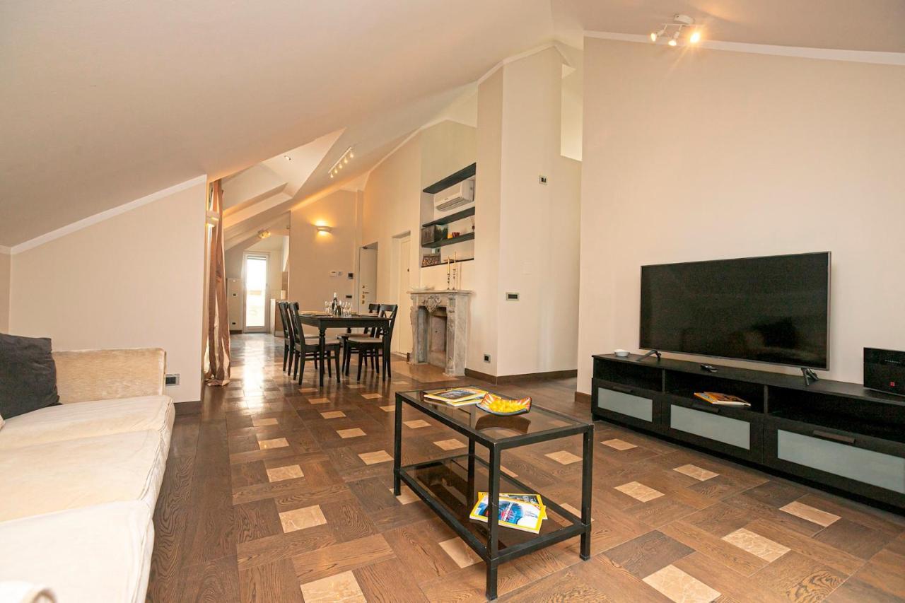 Ferienwohnung Real Italian Estate - Penthouse Genua Exterior foto
